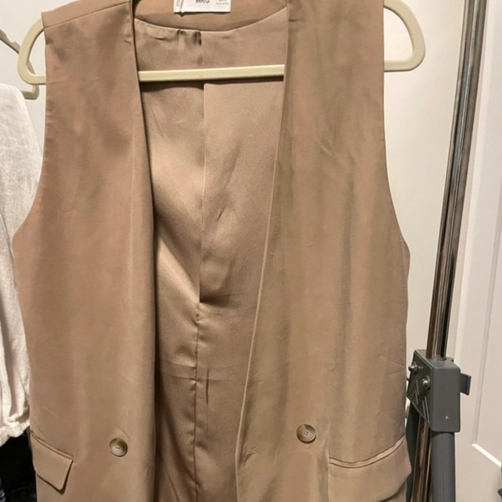 Mango vest
